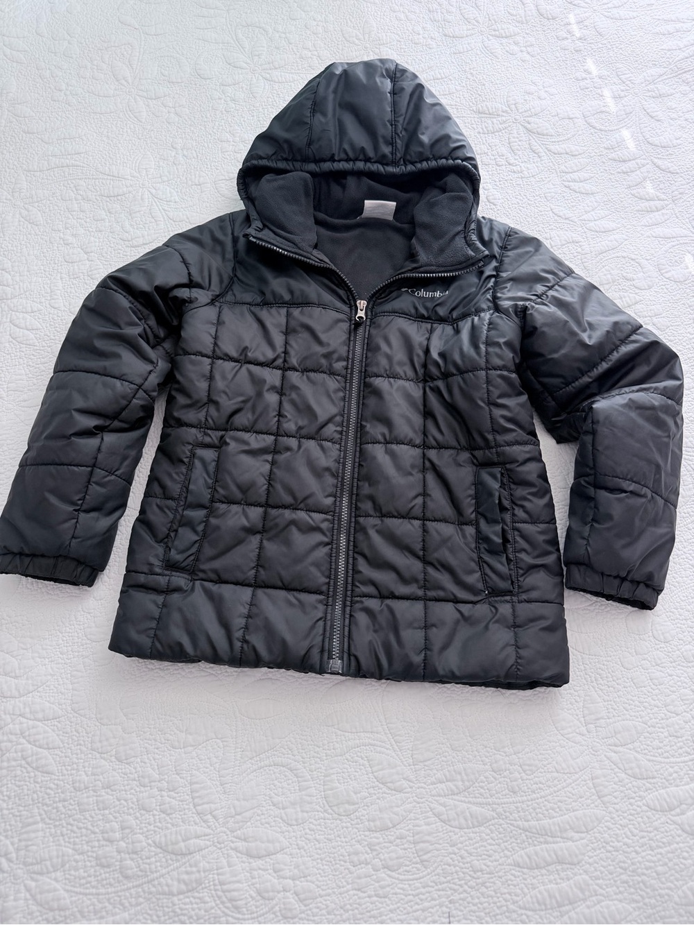 Boys Columbia puffer winter coat jacket size medium 10/12 black hood